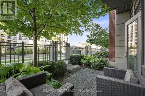 116 - 8228 Birchmount Road, Markham, ON - Outdoor