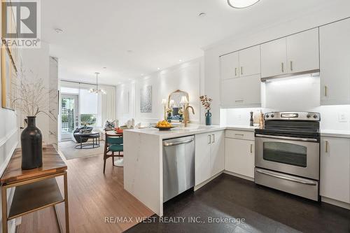 116 - 8228 Birchmount Road, Markham, ON - Indoor Photo Showing Kitchen With Stainless Steel Kitchen With Upgraded Kitchen