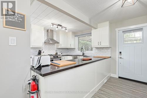 1628 River Road W, Wasaga Beach, ON - Indoor Photo Showing Kitchen