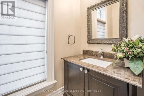 1180 Birchview Drive, Mississauga, ON - Indoor Photo Showing Bathroom