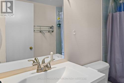 2213 - 4185 Shipp Drive, Mississauga, ON - Indoor Photo Showing Bathroom