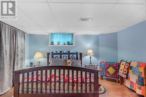 50 Brighton Road, Barrie, ON - Indoor Photo Showing Bedroom