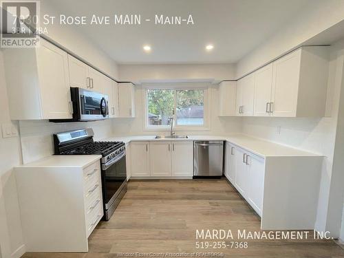 7030 St. Rose Unit# A, Windsor, ON - Indoor Photo Showing Kitchen