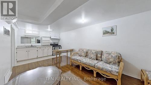 49 Macmillan Avenue, Whitby, ON - Indoor Photo Showing Kitchen