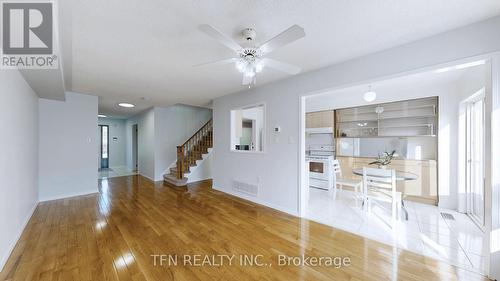 49 Macmillan Avenue, Whitby, ON - Indoor Photo Showing Other Room