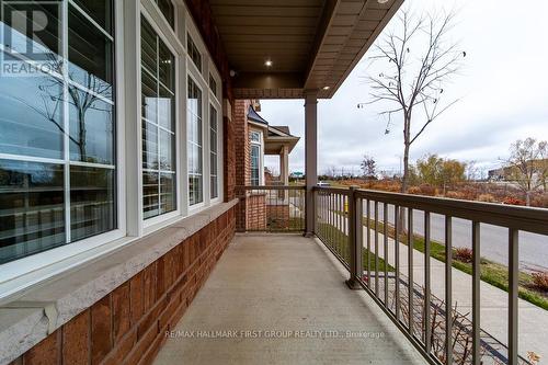 35 Crossbrooks Street, Markham, ON - Outdoor With Exterior