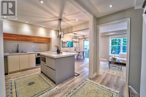 79 Milloy Place, Aurora, ON - Indoor Photo Showing Kitchen