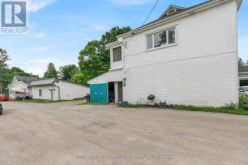 2102 Victoria Street E, Innisfil, ON - Outdoor With Exterior