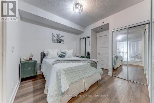 1711 - 318 Richmond Street W, Toronto, ON - Indoor Photo Showing Bedroom