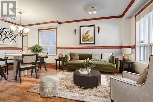 187 Holborne Avenue, Toronto, ON - Indoor Photo Showing Living Room