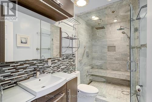 187 Holborne Avenue, Toronto, ON - Indoor Photo Showing Bathroom