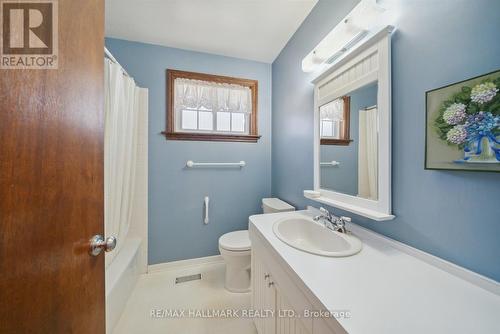 78 Eastville Avenue, Toronto, ON - Indoor Photo Showing Bathroom