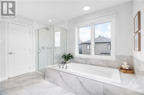 608 Bridgeport Avenue, Ottawa, ON - Indoor Photo Showing Bathroom