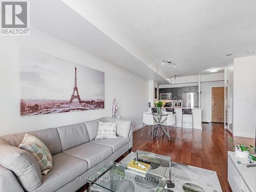 1102 - 39 Parliament Street, Toronto, ON - Indoor Photo Showing Living Room