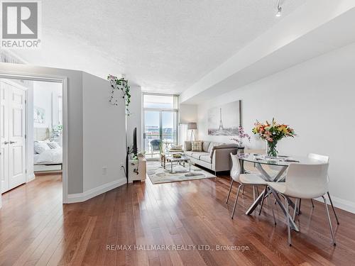 1102 - 39 Parliament Street, Toronto, ON - Indoor