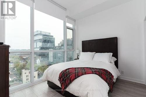 1014 - 120 Parliament Street, Toronto, ON - Indoor Photo Showing Bedroom