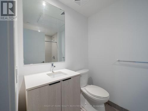 724 - 50 Power Street, Toronto, ON - Indoor Photo Showing Bathroom