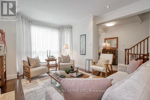 5 Nanton Avenue, Toronto, ON - Indoor Photo Showing Living Room