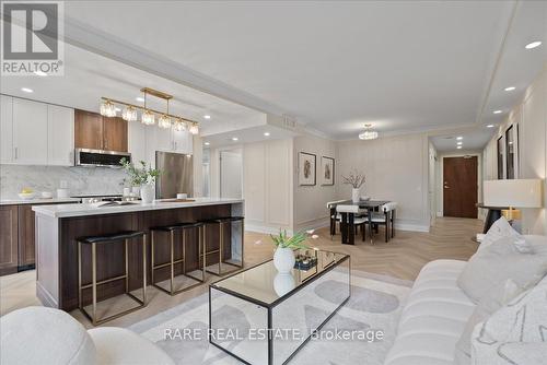 905 - 35 Finch Avenue E, Toronto, ON - Indoor Photo Showing Living Room