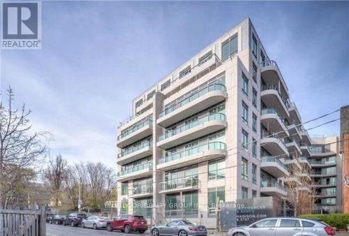 218 - 377 Madison Avenue, Toronto, ON - Outdoor With Facade