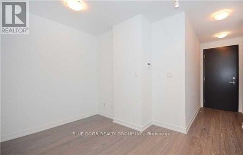 218 - 377 Madison Avenue, Toronto, ON - Indoor Photo Showing Other Room