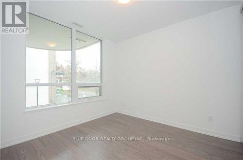 218 - 377 Madison Avenue, Toronto, ON - Indoor Photo Showing Other Room