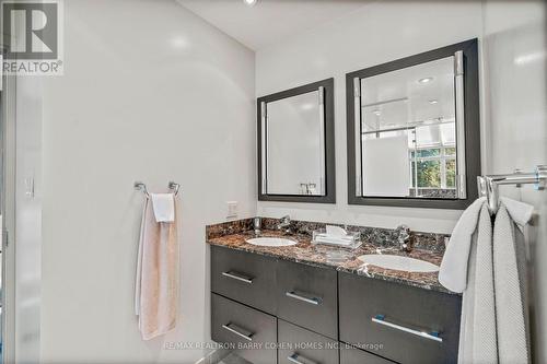 25 Misty Crescent, Toronto, ON - Indoor Photo Showing Bathroom