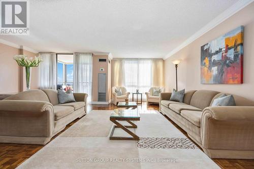 1708 - 131 Torresdale Avenue, Toronto, ON - Indoor Photo Showing Living Room