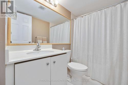 1708 - 131 Torresdale Avenue, Toronto, ON - Indoor Photo Showing Bathroom