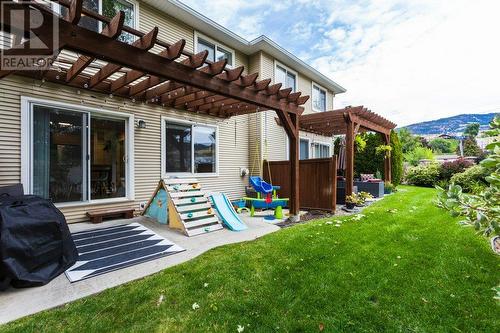 914 Craig Road Unit# 102, Kelowna, BC - Outdoor With Exterior