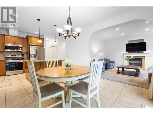 578 Arbor View Drive, Kelowna, BC - Indoor Photo Showing Dining Room