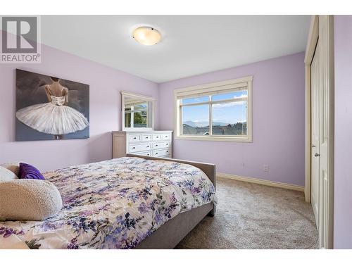 578 Arbor View Drive, Kelowna, BC - Indoor Photo Showing Bedroom