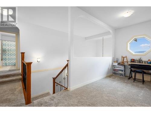 578 Arbor View Drive, Kelowna, BC - Indoor Photo Showing Other Room