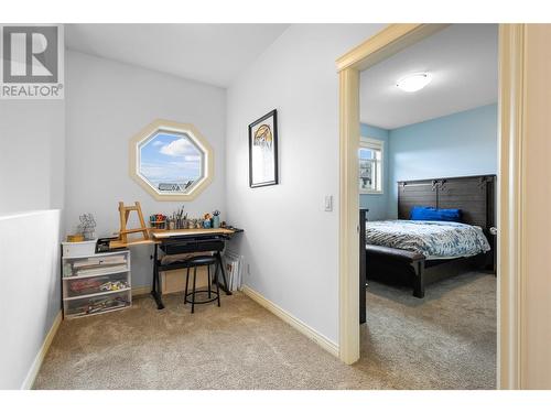 578 Arbor View Drive, Kelowna, BC - Indoor Photo Showing Bedroom