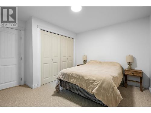 578 Arbor View Drive, Kelowna, BC - Indoor Photo Showing Bedroom