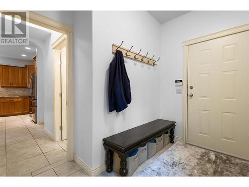 578 Arbor View Drive, Kelowna, BC - Indoor Photo Showing Other Room