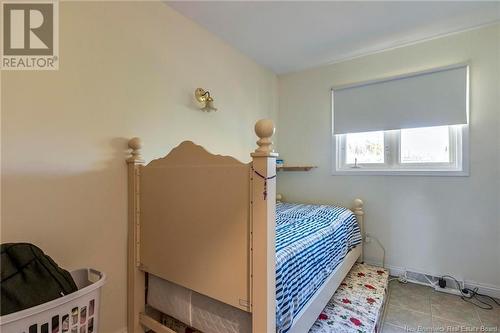 215 Spruce Street, Moncton, NB - Indoor Photo Showing Bedroom