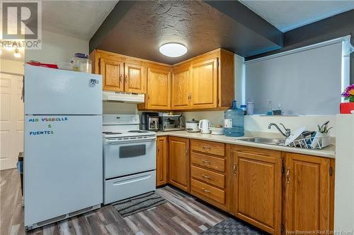 215 Spruce Street, Moncton, NB - Indoor Photo Showing Kitchen