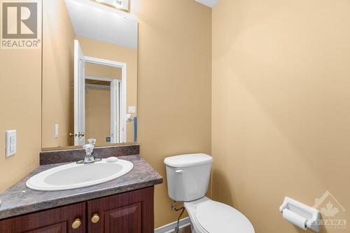 5 Tierney Drive, Nepean, ON - Indoor Photo Showing Bathroom