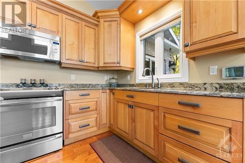 1096 Snye Road, White Lake, ON - Indoor Photo Showing Kitchen