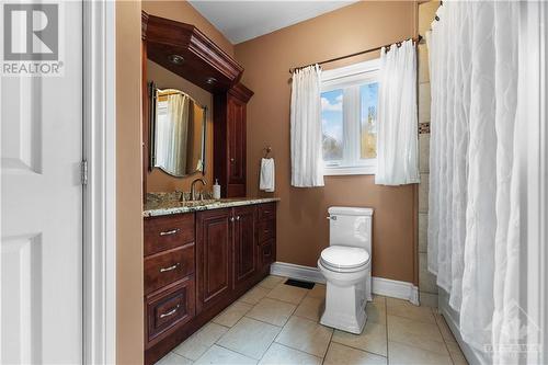 1096 Snye Road, White Lake, ON - Indoor Photo Showing Bathroom