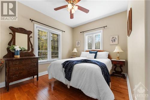 1096 Snye Road, White Lake, ON - Indoor Photo Showing Bedroom