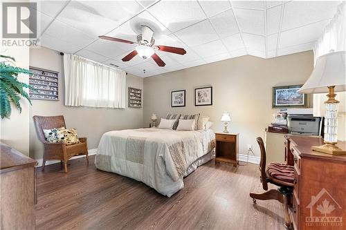 1096 Snye Road, White Lake, ON - Indoor Photo Showing Bedroom