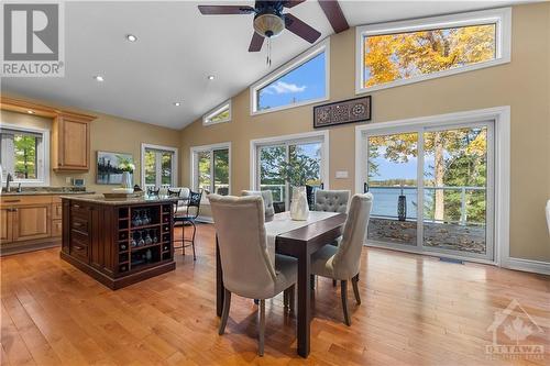 1096 Snye Road, White Lake, ON - Indoor Photo Showing Dining Room