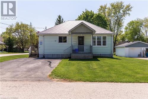 24 Mill Street, Tiverton, ON - Outdoor