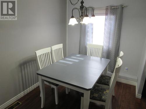 61 Eltero Park, Bishop'S Falls, NL - Indoor Photo Showing Dining Room