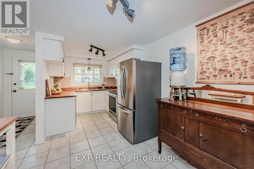 31 - 129 Victoria Road N, Guelph, ON - Indoor Photo Showing Kitchen