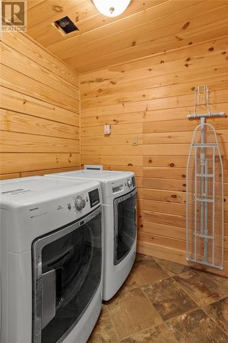 190 Main Road, Bellevue, NL - Indoor Photo Showing Laundry Room