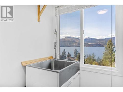 16639 Wentworth Road, Lake Country, BC - Indoor With Body Of Water