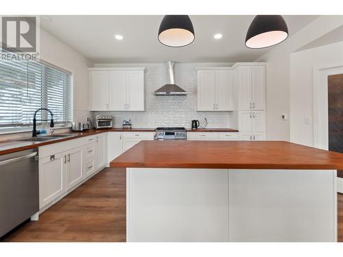 318 Hidden Valley Road, Princeton, BC - Indoor Photo Showing Kitchen With Double Sink